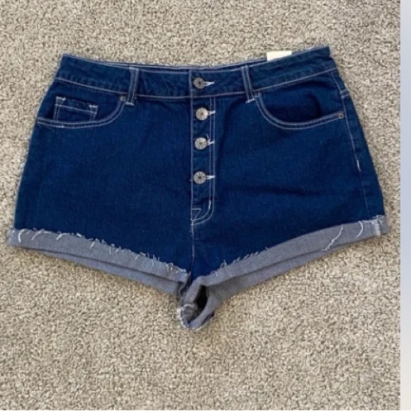 BDG Super High Rise FOXY Jean Denim Shorts Womens Size 27W Cuffed Button Fly - Picture 3 of 10